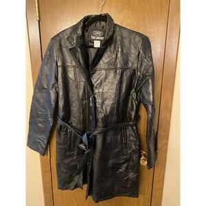 New VINTAGE leather coat large